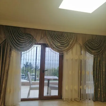 Отель Seahouse 3*