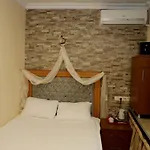Seahouse Suites