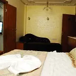 Seahouse Suites Hotel